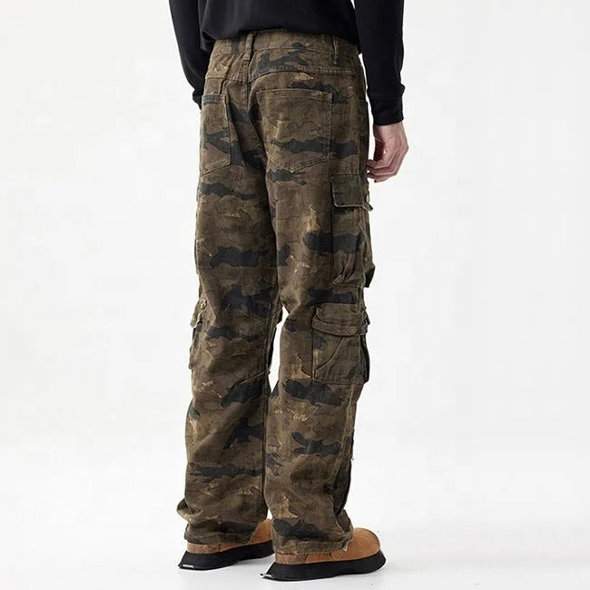 Camouflage cargo pants with multiple flap pockets
