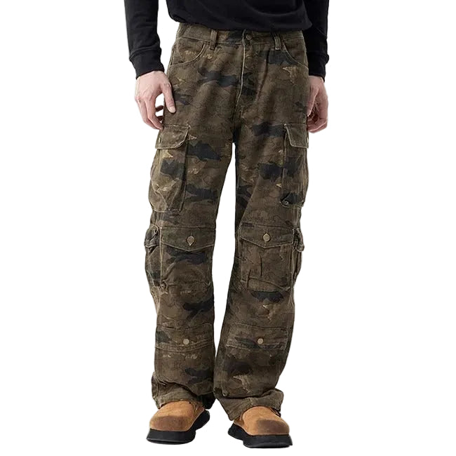 Camouflage cargo pants with multiple flap pockets