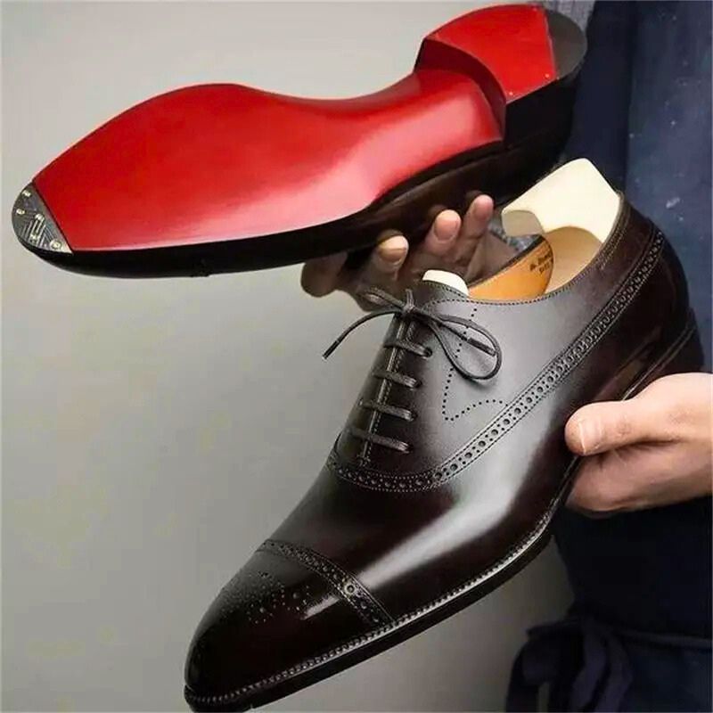 Men's Lace-Up Oxford Shoes - Classic Formal Style