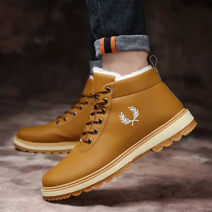 Men's Winter Boots with Fleece Lining and Slip-Resistant Sole