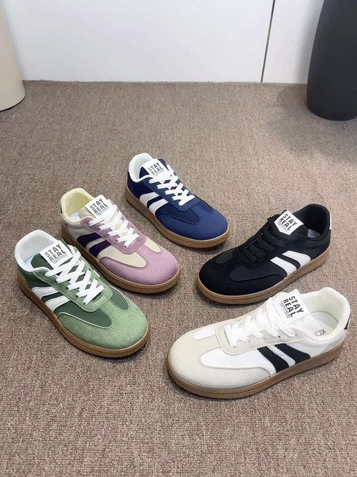 Women's Classic Lace-Up Sneakers - Everyday Comfort