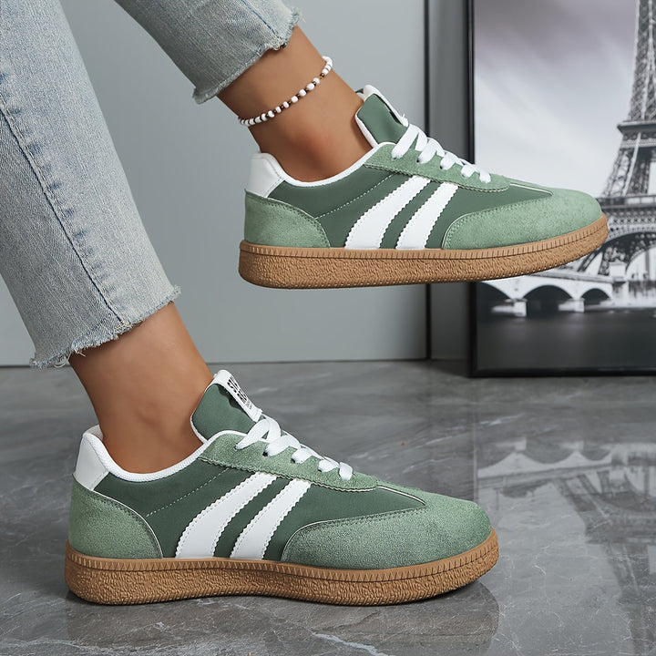 Women's Classic Lace-Up Sneakers - Everyday Comfort