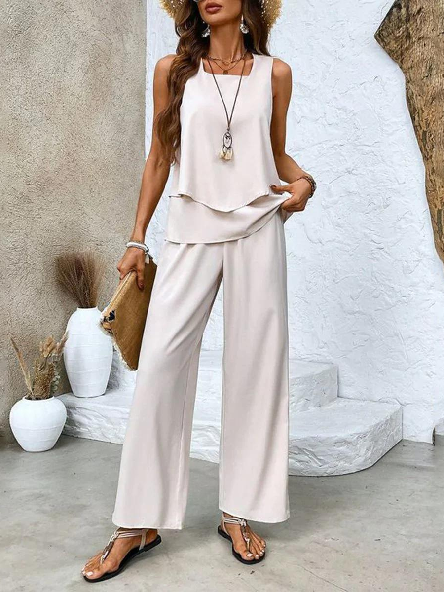 Women's Elegant Two-Piece Set - Lightweight Blouse & Shorts - Beige