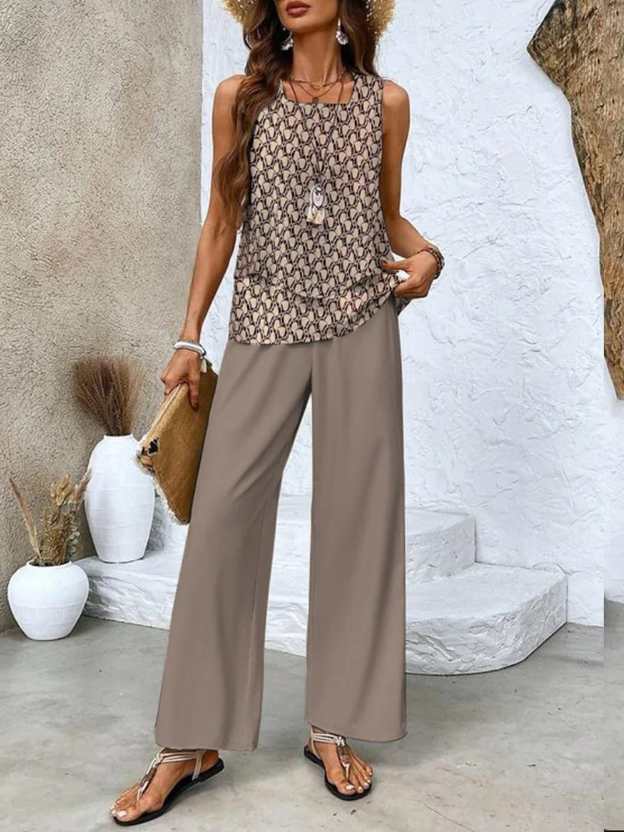 Women's Elegant Two-Piece Set - Lightweight Blouse & Shorts - Brown