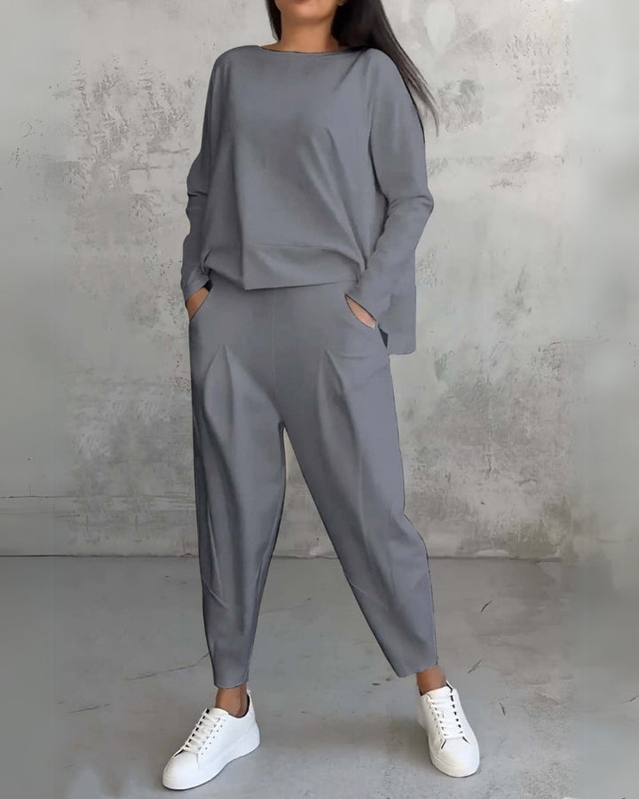 Women's Matching Lounge Set - Elegant Comfort - Grey