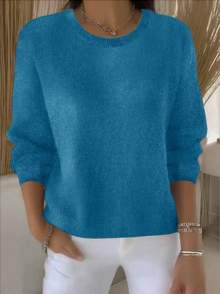 Women's Relaxed Everyday Sweater in blue, Soft Knit Round Neck