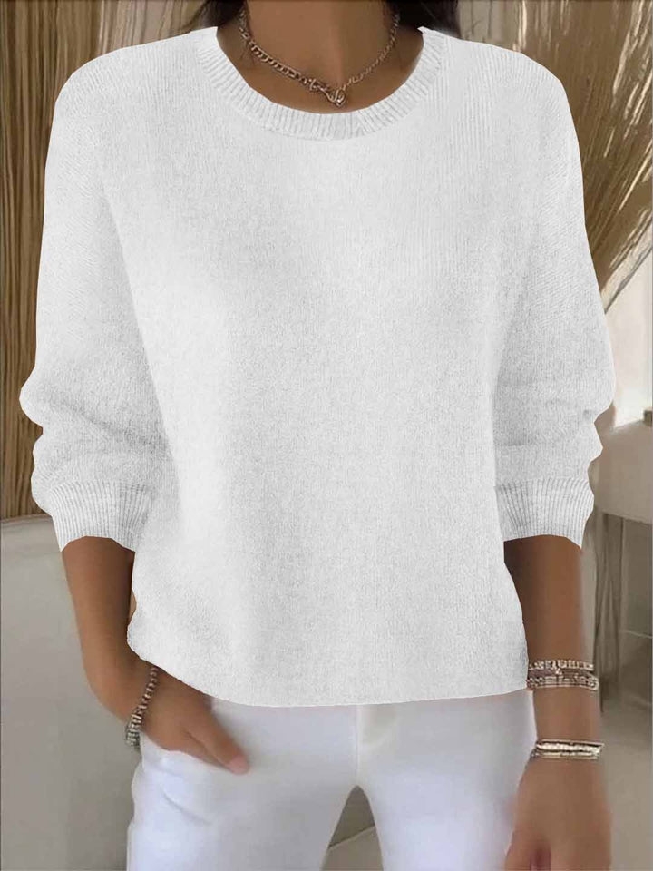 Women's Relaxed Everyday Sweater in white, Soft Knit Round Neck