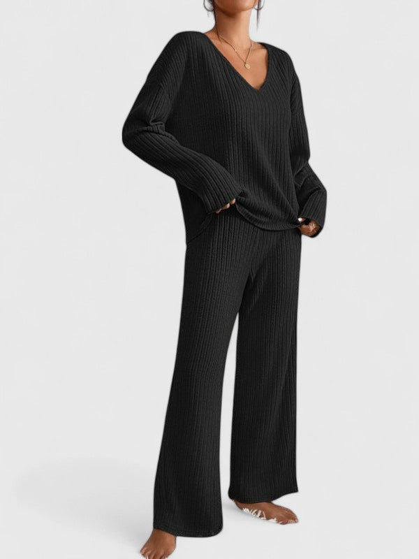 Women's Relaxed V-Neck Sweater & Wide-Leg Pants Set - Comfortable Loun - Black