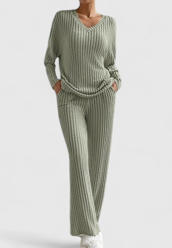 Women's Relaxed V-Neck Sweater & Wide-Leg Pants Set - Comfortable Loun - Olive Green