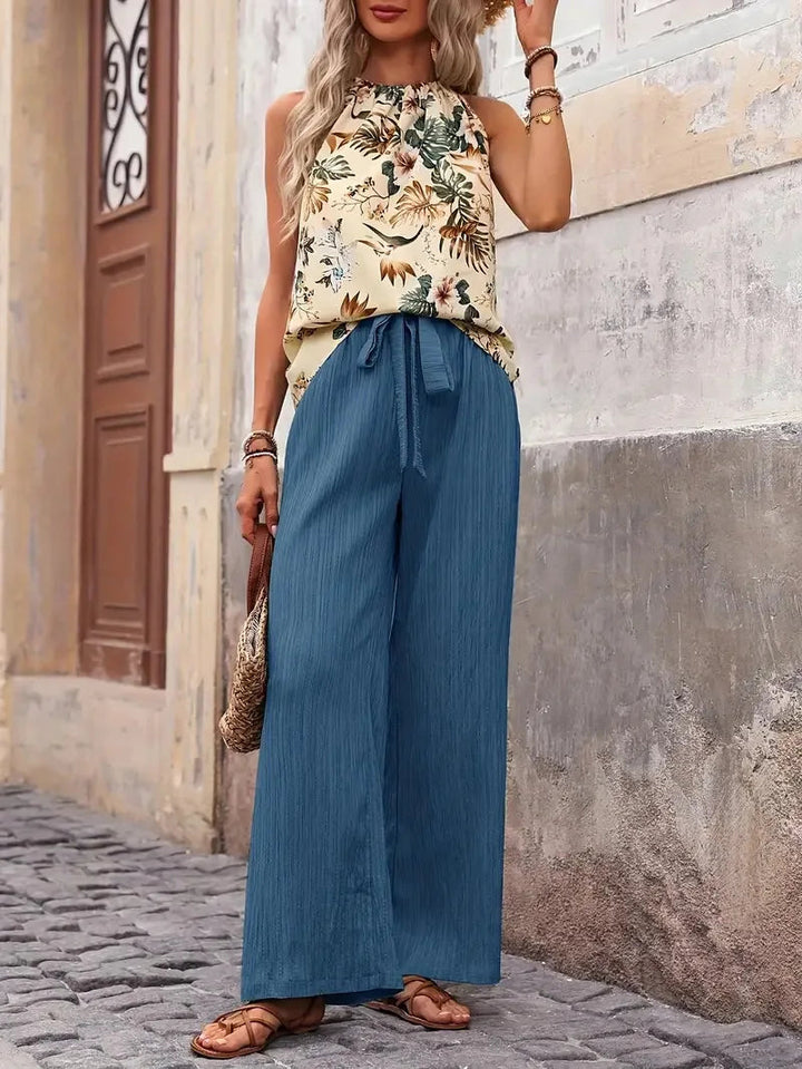 Women's Sleeveless Two-Piece Set - Relaxed Fit Top & Pants - Light Blue