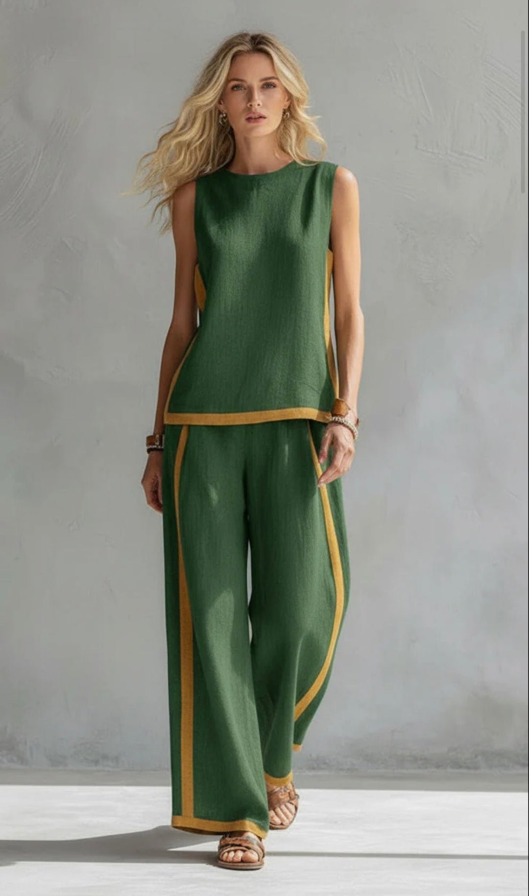 Women's Sleeveless Two-Piece Set - Wide-Leg Trousers - Green