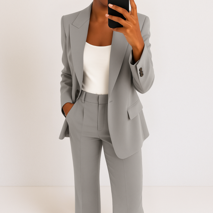 Women's Two-Piece Suit Set - Tailored Blazer & Trousers - Grey