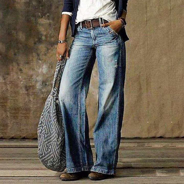 Women's Vintage Wide-Leg Jeans in light blue, Timeless Comfort